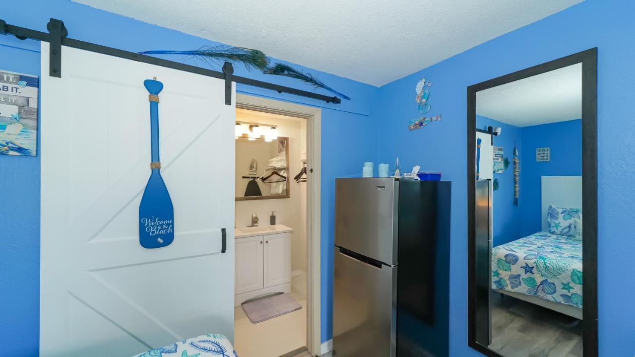Heated Pool, Fireplace, 70" Tv, Waterfront & More! 萨拉索塔 外观 照片